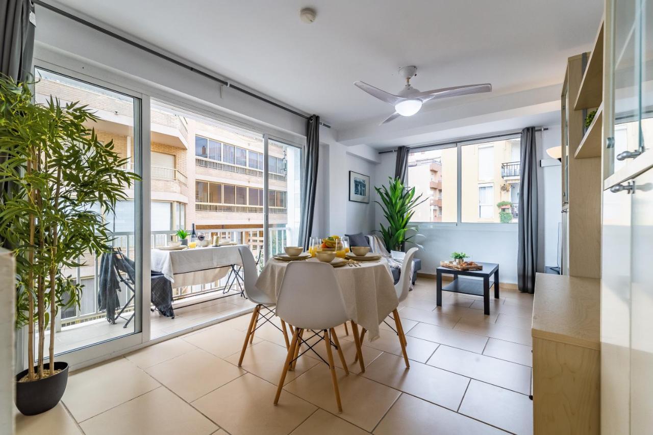 Fuengirola Paseo Maritimo Deluxe Apartment By The Beach Exteriör bild